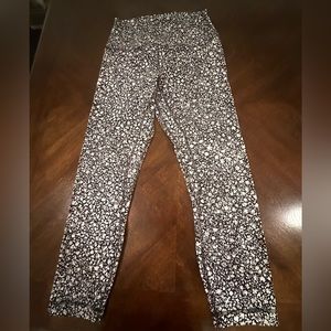 Lululemon Leggings 23”